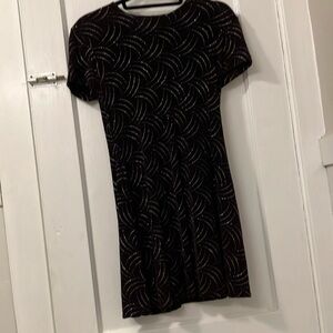 Marian & Maral, slightly worn, Black and glittery silver stretchy dress. Size M.